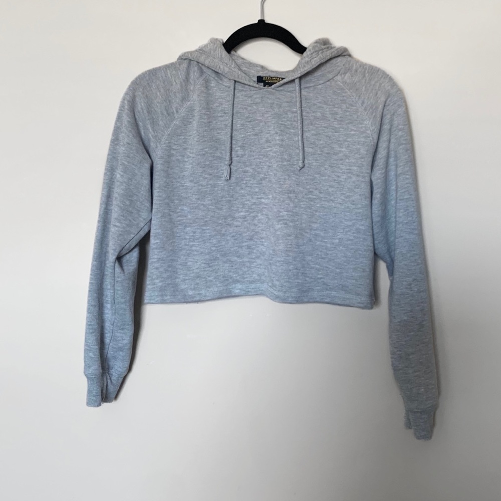 ❤️2/$15 or 3/$20 - Revamped Cropped Hoodie